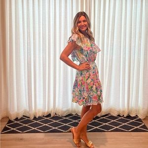 Lilly Pulitzer one shoulder summer dress! Side Large. Worn 2 times.
